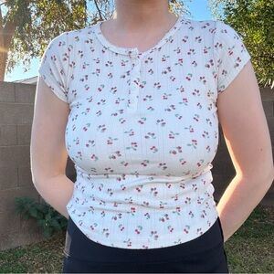Abercrombie & Fitch Cherry Print Short Sleeve Tee